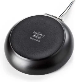 GreenPan Barcelona Infinity Pro Koekenpannenset - 3-delig - Zwart - Inductie - PFAS-vrij 23 GreenPan Barcelona Infinity Pro Koekenpannenset - 3-delig - Zwart - Inductie - PFAS-vrij -Meubelwinkel 1109x1200 4