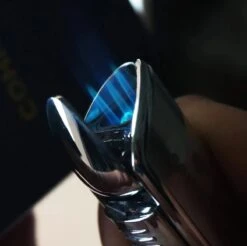 Cohiba® Sigarenaansteker - Sigarenboor - Sigaren - Sigaar - Cohiba Aansteker - Sigarenboor - Sigaren Accessoires - Sigarenknipper - Sigaar Aansteker - Cohiba - Incl. Luxe Geschenkdoos - Zwart -Meubelwinkel 1200x1197 9