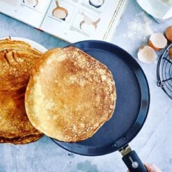 GreenPan Essentials Pannenkoekenpan 24cm - Zwart - Inductie - PFAS-vrij 23 GreenPan Essentials Pannenkoekenpan 24cm - Zwart - Inductie - PFAS-vrij -Meubelwinkel 1200x1200 256