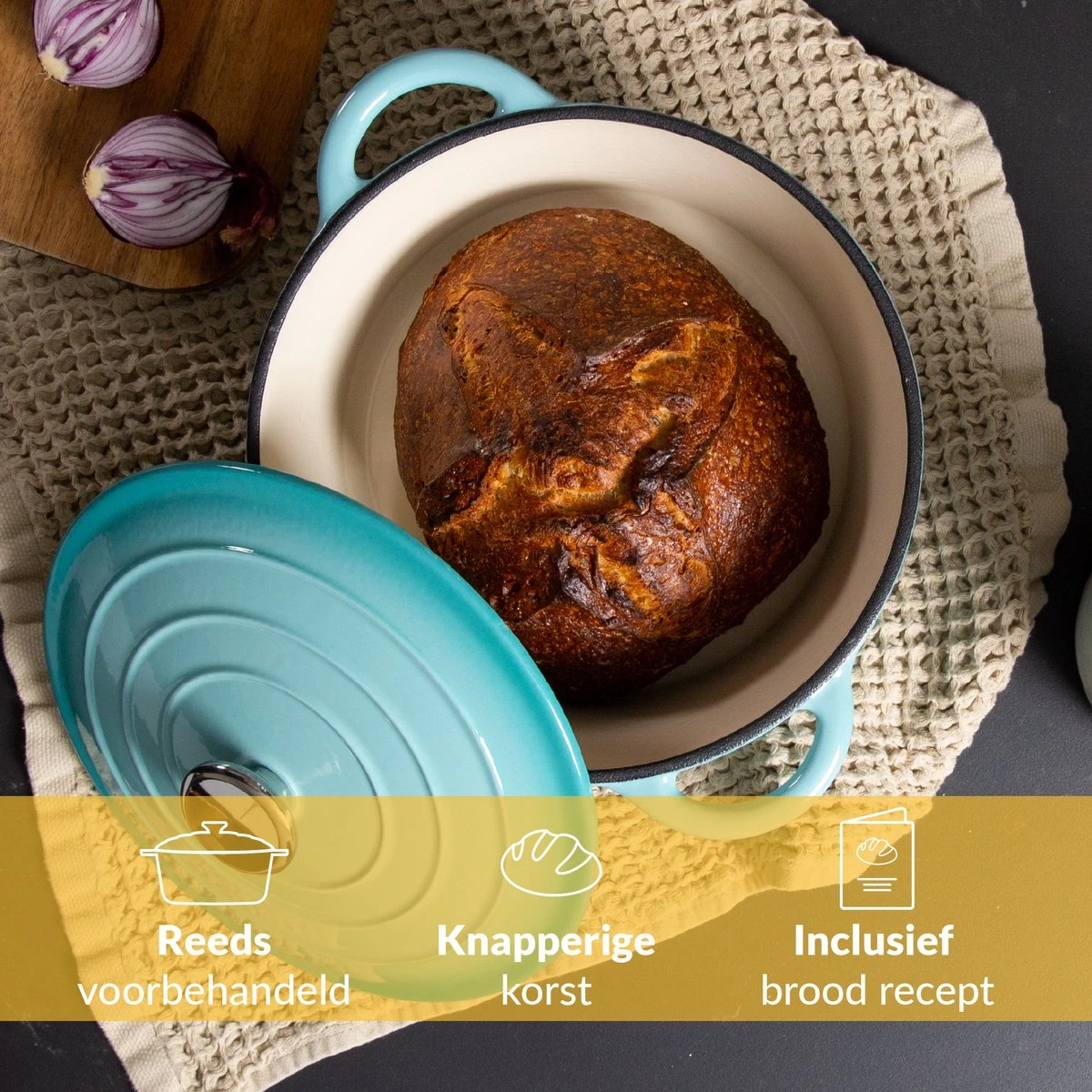 Chefarone Gietijzeren Pan - Braadpan Inclusief Deksel - Geschikt Voor Alle Warmtebronnen - Geëmailleerd Blauw 5 Chefarone Gietijzeren Pan - Braadpan Inclusief Deksel - Geschikt Voor Alle Warmtebronnen - Geëmailleerd Blauw - Afbeelding 3