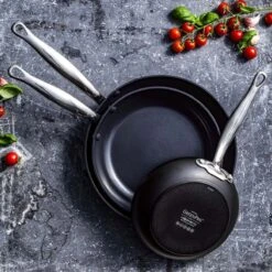 GreenPan Barcelona Infinity Pro Koekenpannenset - 3-delig - Zwart - Inductie - PFAS-vrij 21 GreenPan Barcelona Infinity Pro Koekenpannenset - 3-delig - Zwart - Inductie - PFAS-vrij -Meubelwinkel 1200x1200 515