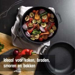Daumonet Ducasse Gietijzeren Double Use Braadpan - Combi Sudderpan Zwart - 2-in-1 Bak- En Braadpan - PFAS & PFOA Vrij - Rond - Ø 26 Cm - 4,4 Liter - Emaille - Alle Warmtebronnen - Elektrisch - Gas - Halogeen - Inductie - Keramisch -Meubelwinkel 1200x1200 585