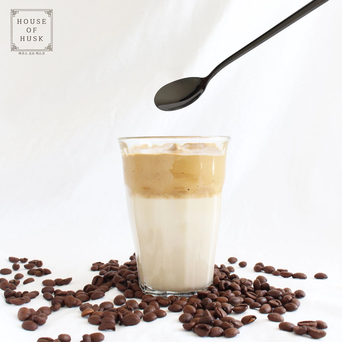 House Of Husk Latte Macchiato Lepels Set - Lange Theelepels - Koffielepels - Longdrinklepels - Sorbetlepels - Barlepel - RVS - 6 Stuks - 20CM - Zwart 6 House Of Husk Latte Macchiato Lepels Set - Lange Theelepels - Koffielepels - Longdrinklepels - Sorbetlepels - Barlepel - RVS - 6 Stuks - 20CM - Zwart - Afbeelding 5