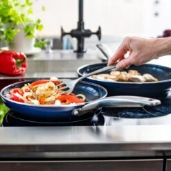 Blue Diamond, Keramische Koekenpan Verrijkt Met Diamantdeeltjes – Inductie Koekenpan Ø 24 Cm – PFAS En PHOA Vrij -Meubelwinkel 1200x1200 92