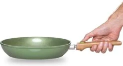 Just Vegan Koekenpan ECO Met Afneembaar Handvat 20 Cm Aluminium Groen -Meubelwinkel 1200x646