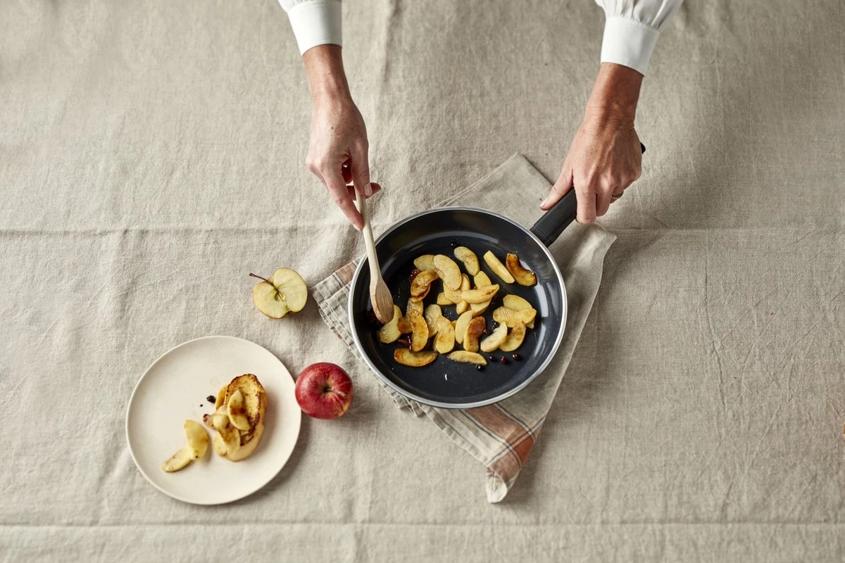 Demeyere Alu Cosi 3 Koekenpan - Ceraforce - 20 Cm - PTFE-vrij 6 Demeyere Alu Cosi 3 Koekenpan - Ceraforce - 20 Cm - PTFE-vrij - Afbeelding 4