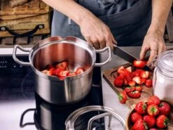 BK Q-linair Master Glas Pannenset - 5-delig - Glazen Deksel - Veilig Afgietsysteem - Inductie 36 BK Q-linair Master Glas Pannenset - 5-delig - Glazen Deksel - Veilig Afgietsysteem - Inductie -Meubelwinkel 1200x900 19