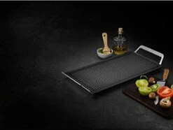 AEG MASTERY COLLECTION Plancha A9HL33 - Grillplaat - Gegoten Aluminium - 22 X 43 Cm -Meubelwinkel 1200x902 2