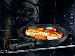 BK Easy Induction Ceramic Koekenpan - Ø28 Cm - PFAS-vrij 25 BK Easy Induction Ceramic Koekenpan - Ø28 Cm - PFAS-vrij -Meubelwinkel 1200x907 4