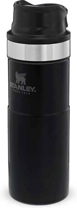 Stanley Trigger-Action Travel Mug 0.47L - Thermosfles - Matt Black -Meubelwinkel 448x1200