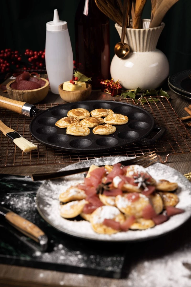 Blackwell Poffertjespan - Met Houten Steel - Gietijzer - ø 24 Cm 6 Blackwell Poffertjespan - Met Houten Steel - Gietijzer - ø 24 Cm - Afbeelding 4